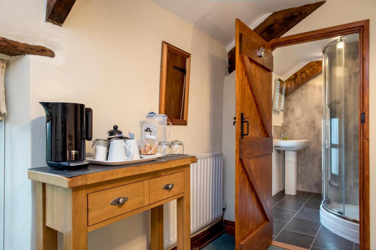 The White Cottage B&B Saint Teath Exteriér fotografie